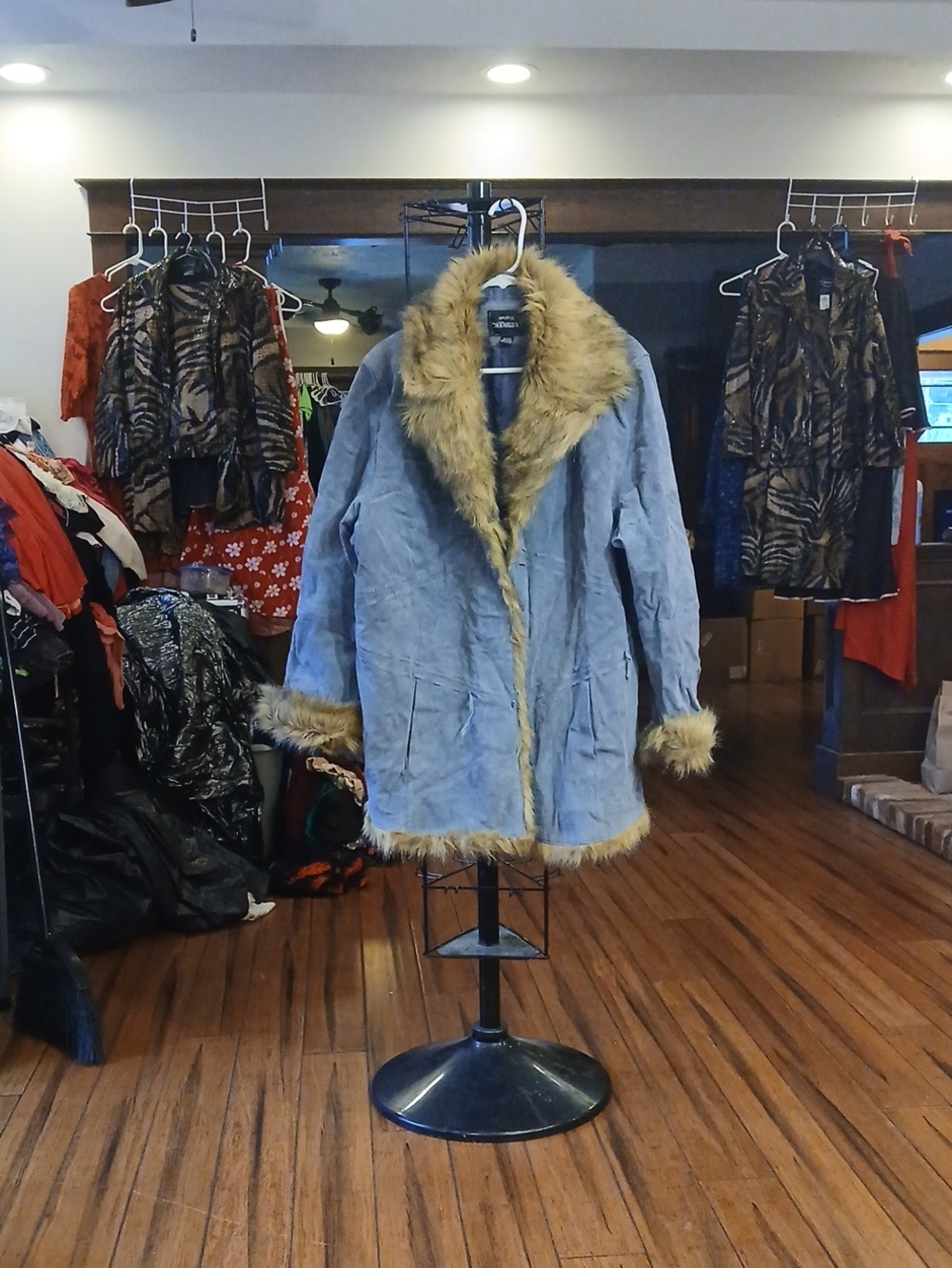 Cozy Teddy Jacket with Faux Fur Trim - Light Blue